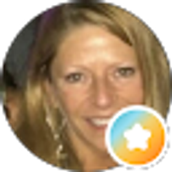 Profile photo of Kim Mullins