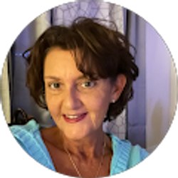 Profile photo of Trish Gayheart