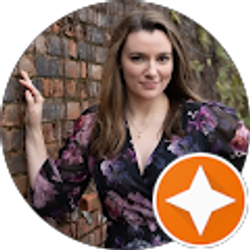 Profile photo of Hannah Gibson