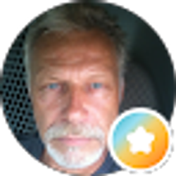 Profile photo of Robert Uhrine