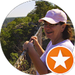 Profile photo of Sandra Hamilton