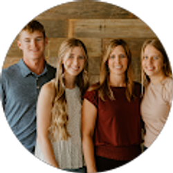 Profile photo of Katie Whelchel