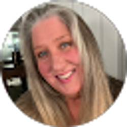Profile photo of Maureen Mcdaniel
