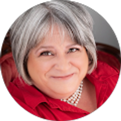 Profile photo of Carolyn Guy