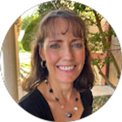 Profile photo of Kristin Smith