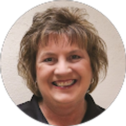 Profile photo of Marie Zach