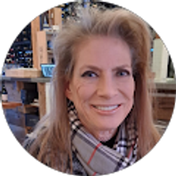 Profile photo of kimberly pavek