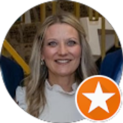 Profile photo of Hollie Smith