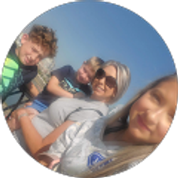 Profile photo of Amanda L