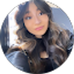 Profile photo of Mia Duran