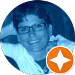 Profile photo of Naomi Zacsh