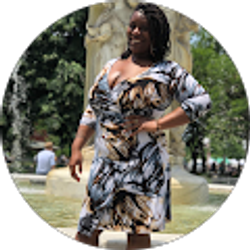 Profile photo of Queen Luscious Locs