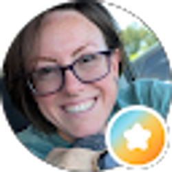 Profile photo of Ashley Thomas