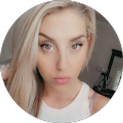 Profile photo of Kristen Hollar