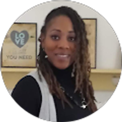 Profile photo of Traci McCrea