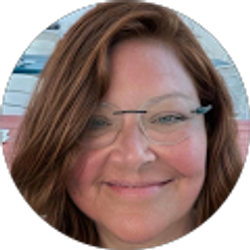 Profile photo of Laura Lewis