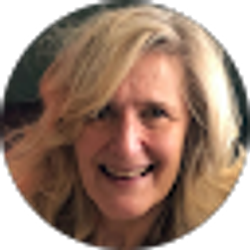 Profile photo of Linda Carroll-Evans