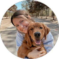 Profile photo of Maggie Dollar