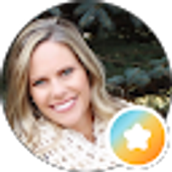 Profile photo of Kelly Ripley
