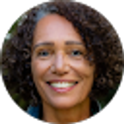 Profile photo of Lisa Thompson