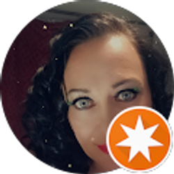 Profile photo of Tess Lawrence