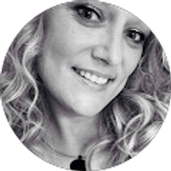 Profile photo of Michelle Sandmann