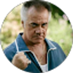 Profile photo of Hunter Holtgren