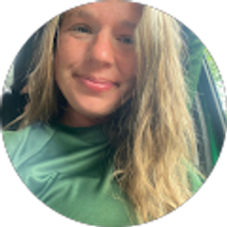 Profile photo of Katie Katlyn