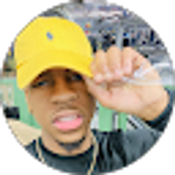 Profile photo of Vyse Versa