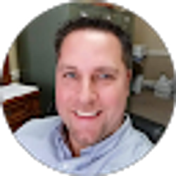 Profile photo of Adam McKelvey