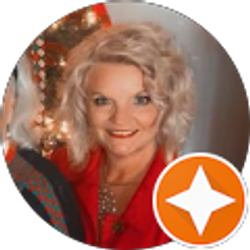 Profile photo of Kim Weeks