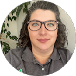 Profile photo of Shanna Forrest