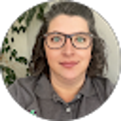 Profile photo of Shanna Forrest