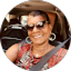 Profile photo of Carrie Fox