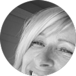 Profile photo of Joanie Hopp