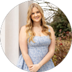 Profile photo of Amber McMahon