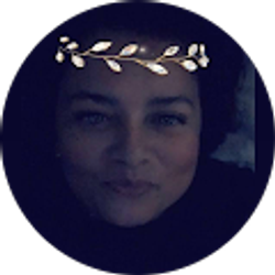 Profile photo of Shirley Cifuentes