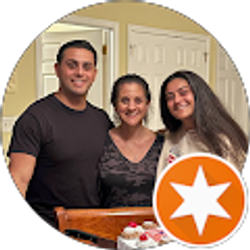 Profile photo of Michelle Aversano