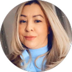 Profile photo of Veronica Castellon