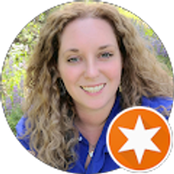 Profile photo of Lisa Davey