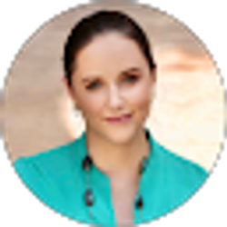 Profile photo of Tiffany Deaver