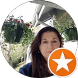 Profile photo of Angela Wolfe