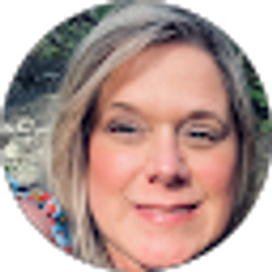Profile photo of Kimberly Lowe