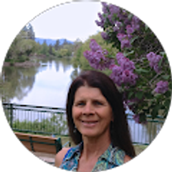 Profile photo of Valerie Camacho