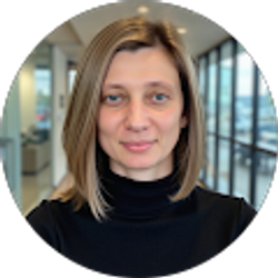 Profile photo of Daniela Pislaras