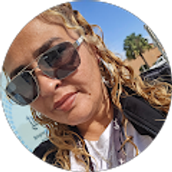 Profile photo of Lillian Villarreal