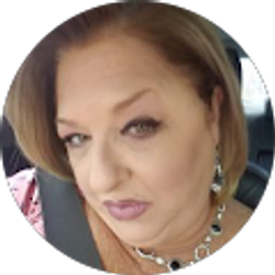 Profile photo of Susan Capri