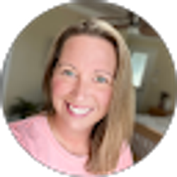 Profile photo of Carolyn Smith