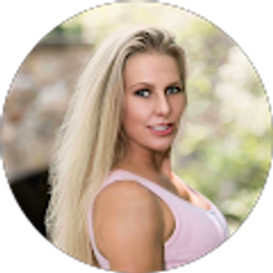 Profile photo of Renée Ann