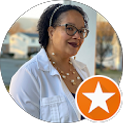 Profile photo of Stephanie G.